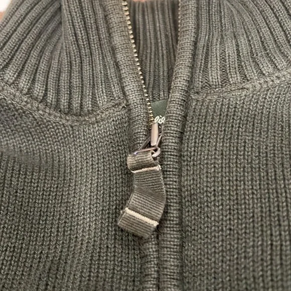 Eddie Bauer Quarter Zip Sweater - Picture 3 of 6